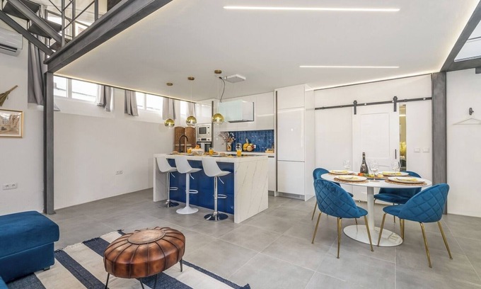 Portel House | Elegant Loft with Historic Charm and Terrace