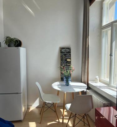 Hietalahti Apartment | Elegant studio apartment in down town Helsinki