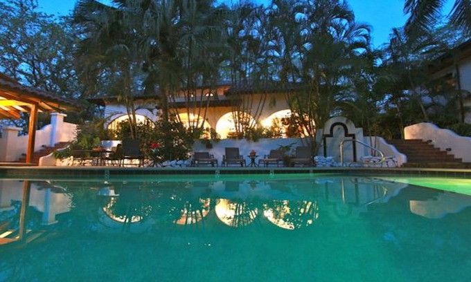 Tamarindo Villa | Elegant two-story villa, Casa Fandango, Playa Tamarindo and Play Langosta
