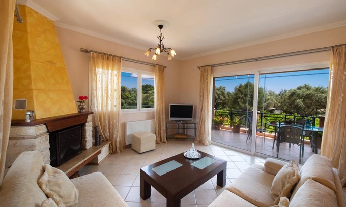 Kariotai Apartment | Eleonoras Apartment Karyotes