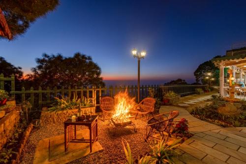 Kasauli Villa | ELIVAAS 3BHK Plus Attic Cliffside Villa with Scenic Views