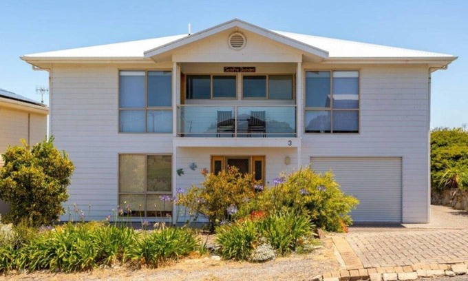 Port Elliot House | Elliot Beach House on Carfax