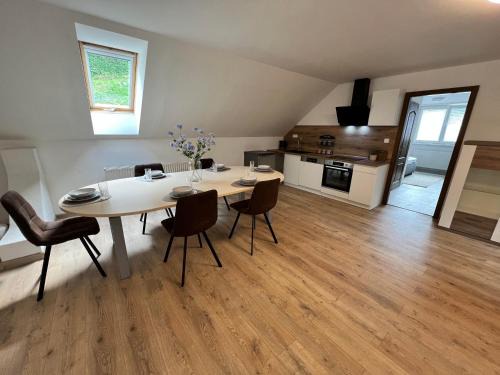 Trencin Apartment | Elysian 3 apartment - TEAM