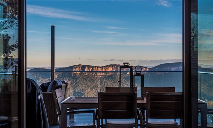 Blue Mountains City Council House | Elysian on the Escarpment with Mountain Views