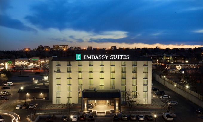Southeast Hotel | Embassy Suites by Hilton Denver Tech Center North
