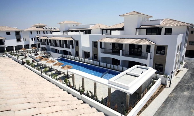 Tersefanou Apartment | Emerald Heights