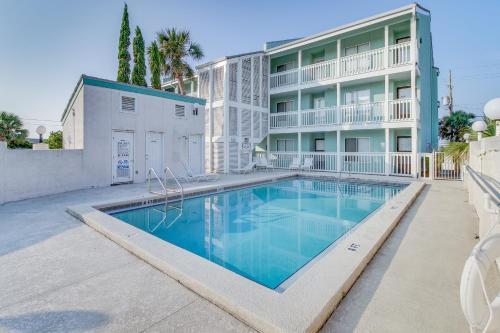 Laguna Beach Apartment | Emerald Shores #3006