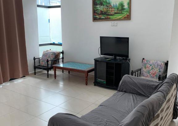 Kampung Dato' Ibrahim Fikri House | Emzoy Chukai private unit rest house