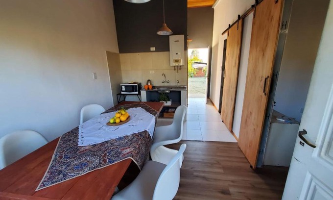 Concordia House | En Concordia, casa estilo industrial con amplio patio a 10 minutos de la plaza principal