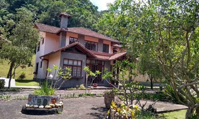 Teresopolis House | Encounter with nature - 3 SUITES COUPLE AND 2 BEDROOMS WITH BATHROOM