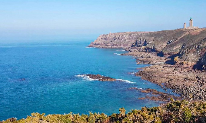 Planguenoual House | Enjoy a wonderful stay in this charming vacation home.