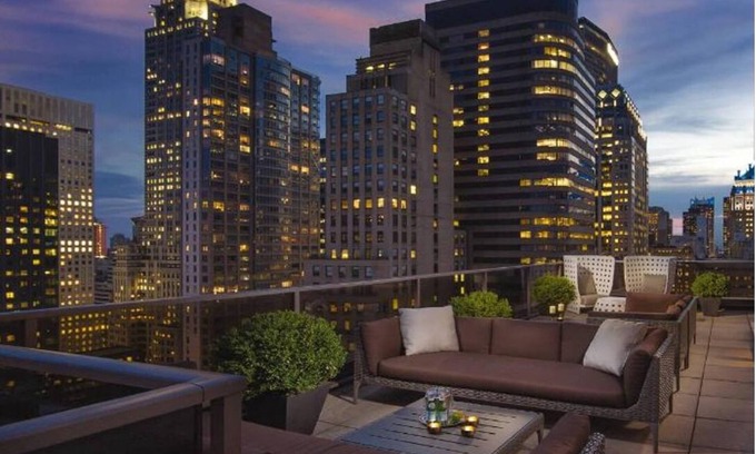 Midtown East Resort | Enjoy Manhattan's Big Apple Walk from Resort to Times Square! 1BR/1BA Pres Suite