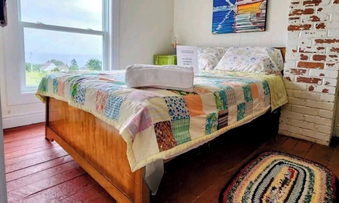 Terra Nova House | Enjoy peace and calm in this 150 year old traditional NL home