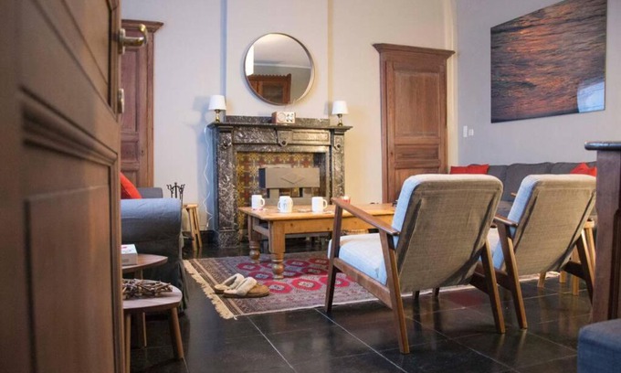 Anhee House | Enjoy Square - Spacious Holiday Home near Maredsous