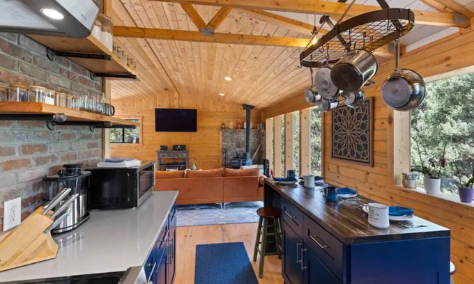 Alma Cabin | Enjoy the Now in an Alpine Oasis
