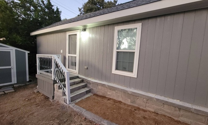 Cardinal Hills Estates Cottage | Enjoy tiny house life with nearby trails and Lake Travis