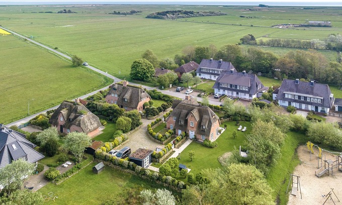 Archsum House | "Enjoy unforgettable days at Greta's Hüs on Sylt!"