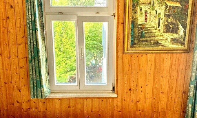 Bad Homburg v.d. Hoehe Apartment | Entire vacation rental in the center of Bad Homburg – 20 minutes to Frankfurt