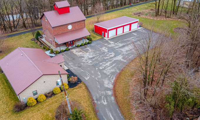 Lexington House | Entire home in Lexington. Very spacious and newly renovated building.