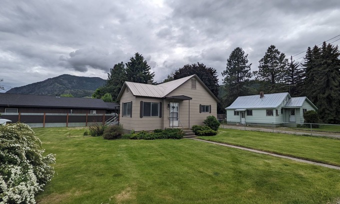 Twisp House | Entire House in Twisp