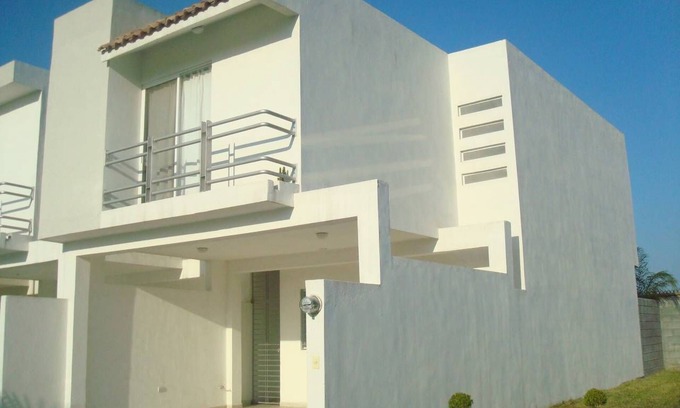 Escobedo House | Entire House Private Community Excellent Location!