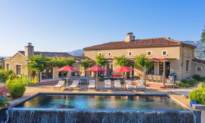 California Wine Country Resort | Entire villa in Hopland, California