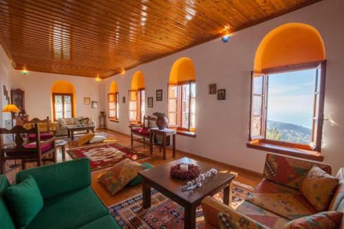 Makrynitsa Villa | Eremia Rustic House - Entire Villa in Pelion