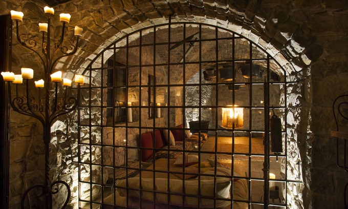 Parrano House | Eremito