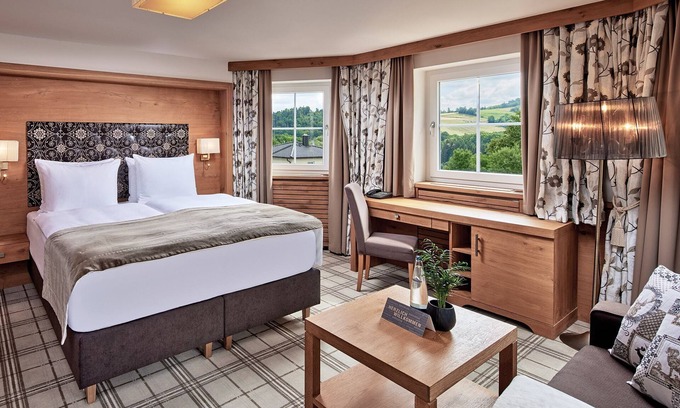 Roehrnbach House | ERKERZIMMER - Wellness- & Sporthotel Jagdhof *