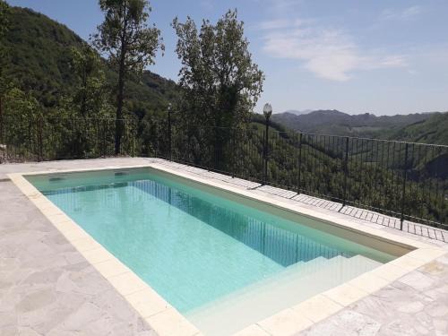Carpegna House | Escape with Pool & WiFi
