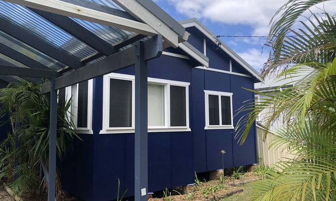 Ettalong Beach House | Ettalong Blu - 250 metres to Ettalong beach