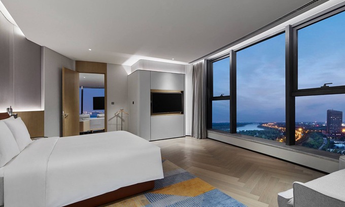 Pukou Hotel | EVEN Hotel Nanjing Yangtze River by IHG