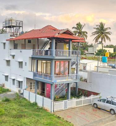 Huliyarahalli House | Evergreen Shola View