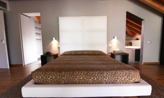 Fiume Veneto Hotel | Ex-L