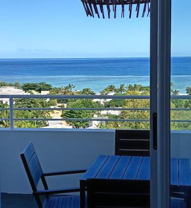 La Preneuse Apartment | Exceptional view!