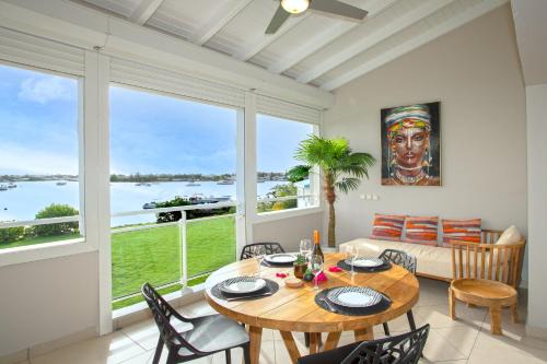 Marigot Apartment | Exceptionnel ! Appartement 2 chambres vue sur le lagon