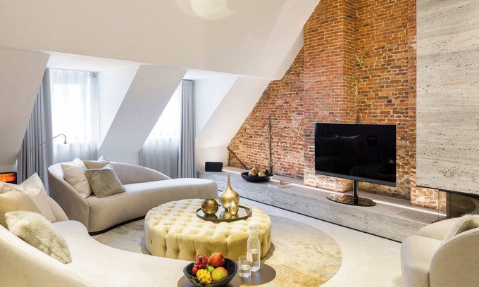 Antwerp Apartment | Exclusive & Rooftop Private Suite