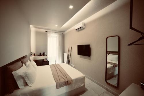 Monte di Pieta Hotel | Exclusive Rooms at Boutique Arte