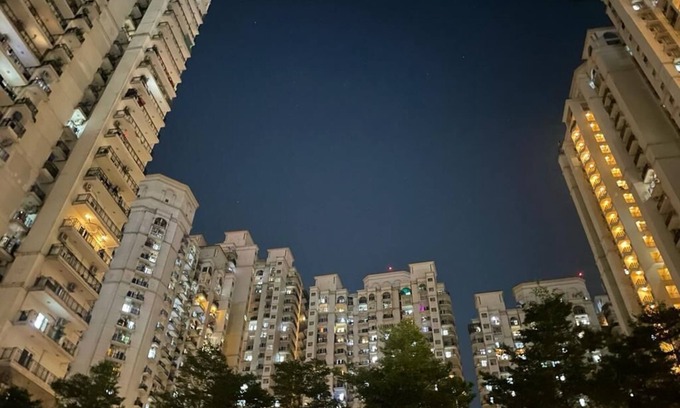 New Delhi Apartment | Executive Studio Apt in DLF Midtown West Delhin