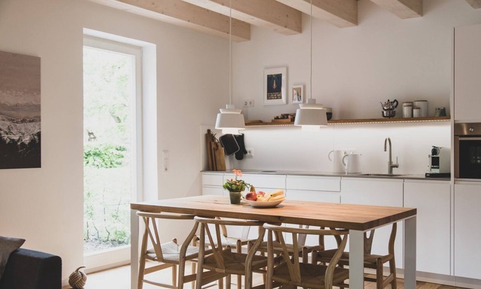 Upleward Apartment | Exklusive Großzügige Ferienwohnung mit Terrasse - Gulfhof Boomgaarden