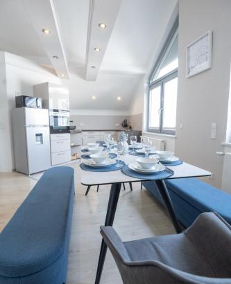 Monikaviertel Apartment | Exklusive Maisonette 91 qm 4 Zimmer 1-9 Personen in Ingolstadt nähe A9, inklusive Parkplatz am Haus, Netflix, Kaffee, Tee, 24-h self-check-in, ideal für Gruppen, Familien und Geschäftsreisende