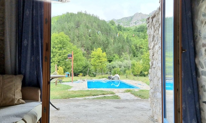 Glavaticevo Cottage | Exo Log Cottage - a charming house near Sarajevo