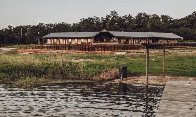 Caldwell Cabin | Expansive lodge on 200 acres with private lake!