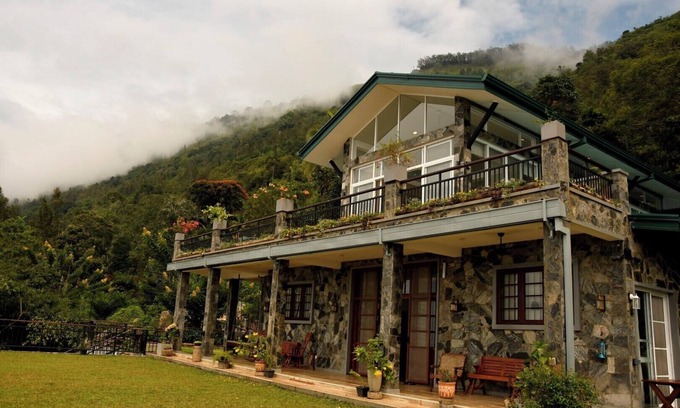 Hildummulla House | Experience Haputale in the Natural comfort. Guest can book individual rooms also