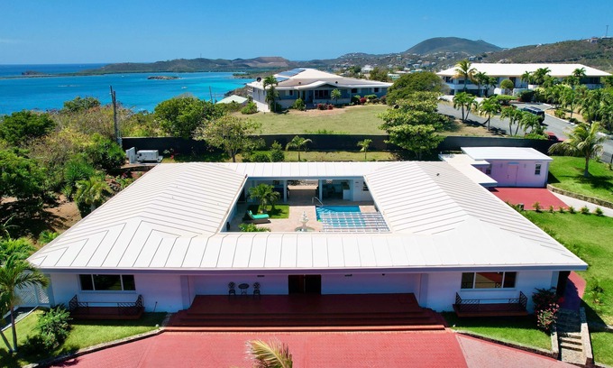 Nazareth Villa | Exquisite Courtyard Villa on St. Thomas East End/Ocean Views + Modern Comfort