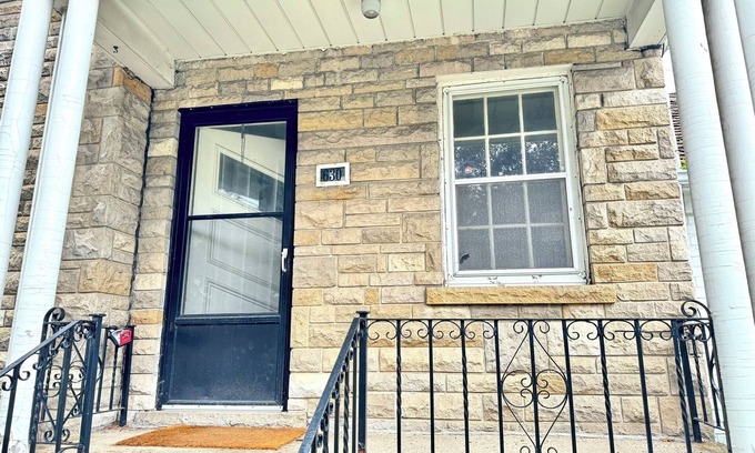 Forest Hill South House | *Exquisite Home in Prime Forest Hill*