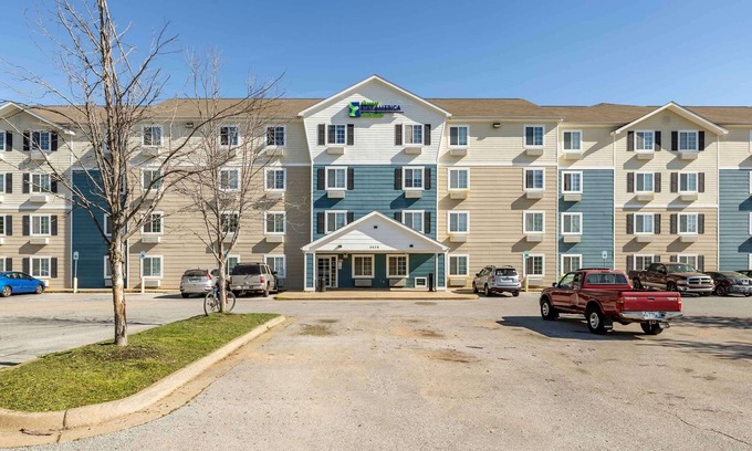 Fayetteville Hotel | Extended Stay America Select Suites - Fayetteville - I-49