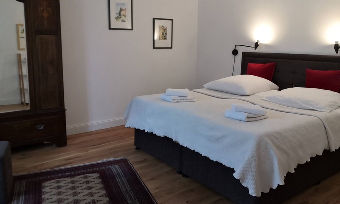 Alt-Wetter Apartment | Fünf Giebel Eck In der Freiheit am Ruhrtalradweg