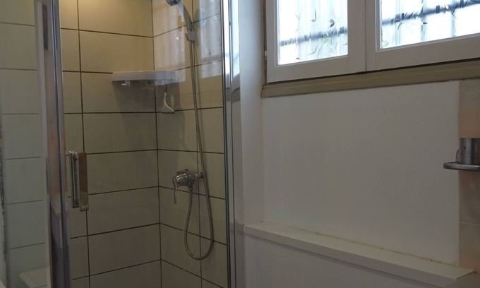 Frontignan House | F3 on the ground floor of a beach house 50m