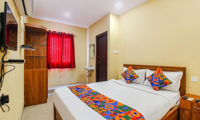 Begumpet Hotel | Fabexpress The Gate Begumpet